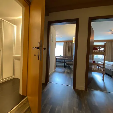 Jagerhof Guest house *