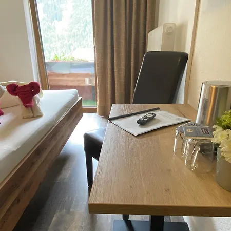 Jagerhof Guest house *