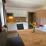 招待所 Jagerhof - Sommercard Inkl - 5 Min Zum Hochzeiger 耶岑斯